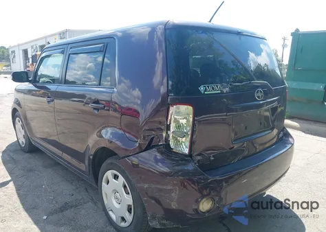 2010 Scion Xb z USA, uszkodzony, nr VIN JTLZE4FE2A1104895